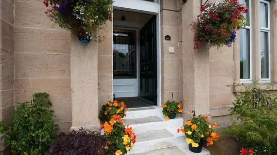 Dean Park Guest House | İskoçya - Ayrshire - Kilmarnock - Kilmaurs