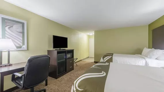 Cardinal Inn & Suites | Indiana - Muncie (ve civarı) - Muncie