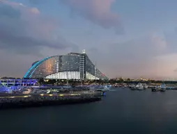 Jumeirah Beach Hotel | Dubai - Dubai