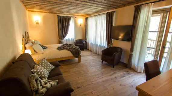 Hotel Les Montagnards | Valle d'Aosta - Morgex