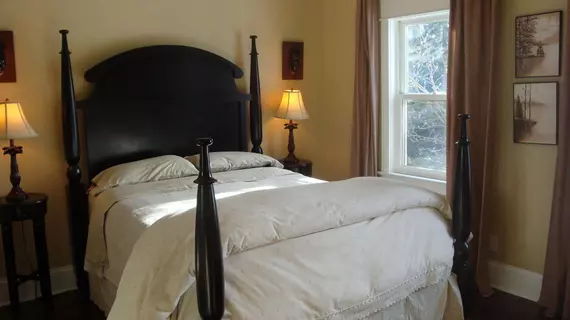 DownHome Bed & Breakfast | Ontario - Niagara Regional Belediyesi - Niagara Şelalesi (ve civarı), Kanada - Niagara-on-the-Lake