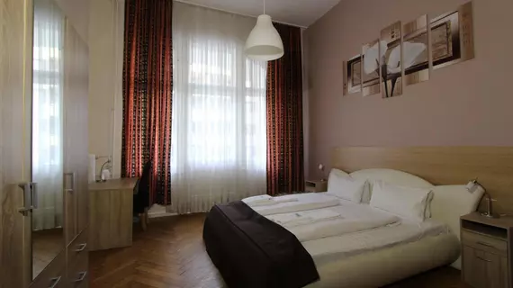 Hotel Elegia am Kurfürstendamm | Berlin (ve civarı) - Tempelhof-Schoeneberg - Diplomatic Quarter - Batı Berlin Merkezi