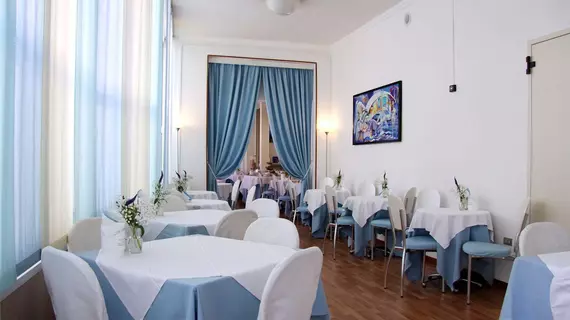 Hotel Marittima | Emilia-Romagna - Rimini - Marina Centro