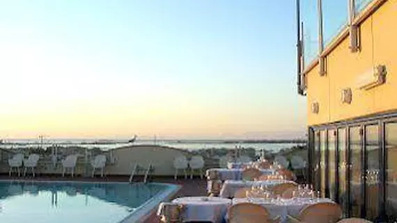 Grand Hotel Astoria | Friuli-Venezia Giulia - Gorizia (vilayet) - Grado