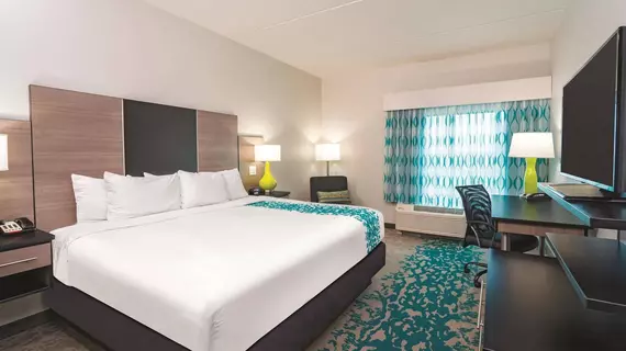 La Quinta Inn and Suites Cleveland | Tennessee - Chattanooga (ve civarı) - Cleveland