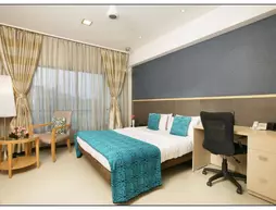 The Sirona Hotel | Maharaştra - Pune Bölgesi - Pune - Koregaon Parkı