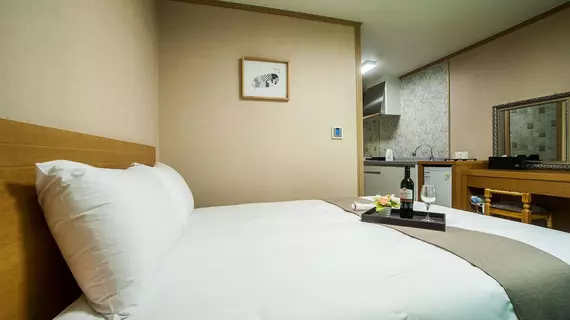 J View Hotel | Jeju Adası - Seogwipo - Jungmun