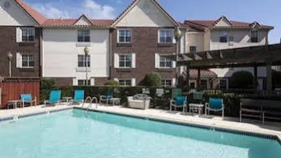 TownePlace Suites Dallas Las Colinas | Teksas - Dallas (ve civarı) - Irving - Las Colinas