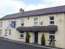 Afon Duad Inn | Galler - Carmarthen - Cwmduad