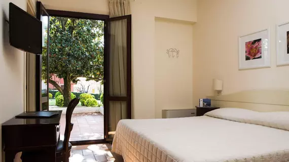 Hotel Giardino Suite&Wellness | Marche - Ancona (vilayet) - Numana