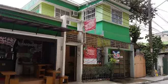 Crossroads Hostel Manila