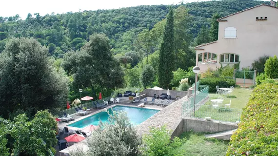 Résidence Les 3 Barbus | Occitanie - Gard - Generargues