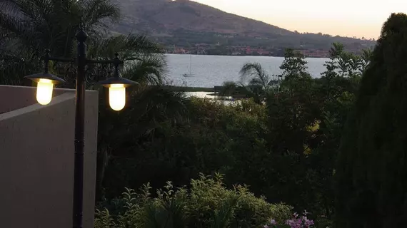 Château La Mer Exclusive Guesthouse | Kuzeybatı (il) - Madibeng - Hartbeespoort