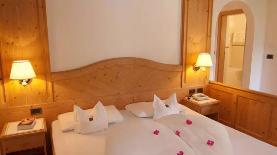 Alpenhotel Rainell | Trentino-Alto Adige - Güney Tirol (il) - Ortisei