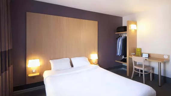 B&B Hôtel Lyon Centre Gambetta | Auvergne-Rhone-Alpes - Rhone (bölge) - Lyon (ve çevresi) - Lyon - La Guillotière