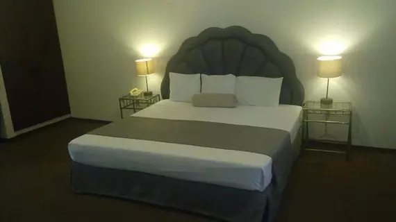 Hotel Suites Bernini | Jalisco - Guadalajara (ve civarı) - Guadalajara