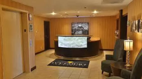 Ivy Court Inn and Suites | Indiana - South Bend (ve civarı) - South Bend