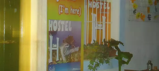 Hostel Taormina | Sicilya - Messina (vilayet) - Taormina Sahili - Taormina - Taormina Kent Merkezi