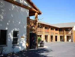 Moose Creek Lodge & Suites | Wyoming - Cody (ve civarı) - Cody