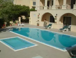 San Antonio Guest House | Malta - Munxar - Xlendi