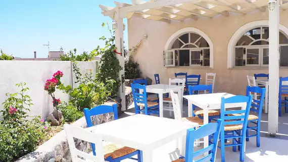 Carlos Pension | Ege Adaları - Santorini