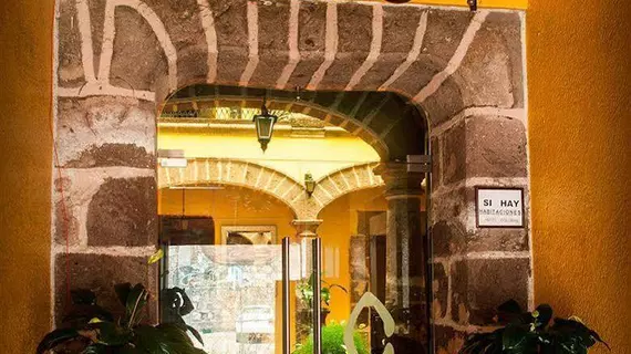 Hotel Colonial | Michoacan - Morelia (ve civarı) - Morelia - Tarihi Kent Merkezi