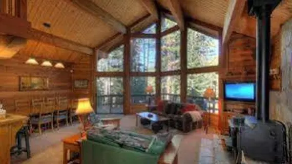 Fairway Family Cabin | Kaliforniya - Lake Tahoe (ve civarı) - Truckee