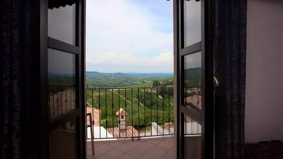 Le Torri Hotel | Piedmont - Cuneo (il) - Castiglione Falletto