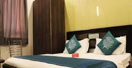 OYO Rooms Pitampura Rani Bagh | Batı Delhi - Ulusal Eyalet Başkenti Delhi - Delhi (ve civarı) - Yeni Delhi