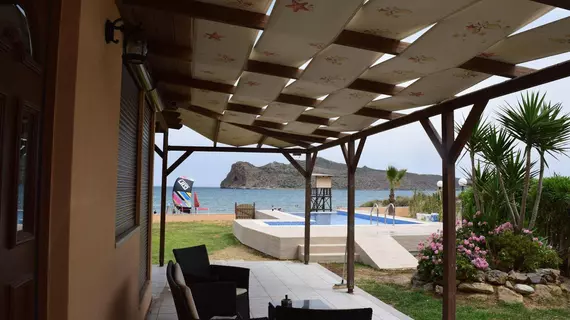 Beach Front Villa | Girit Adası - Hanya (bölge) - Hanya