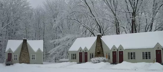 Gilcrest Cottages and Motel | New Hampshire - Thornton