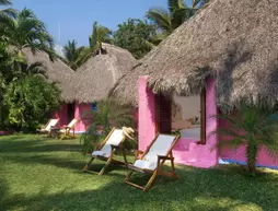 Bungalow in Playa Rosa | Jalisco - La Huerta - Costa Careyes