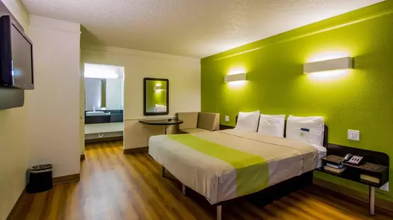 Motel 6 Austin Midtown | Teksas - Austin (ve civarı) - Austin - North Loop