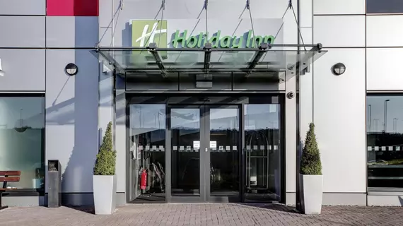 Holiday Inn London Luton Airport | Bedfordshire (kontluk) - Luton