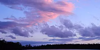 Lake Yalleena Cabins