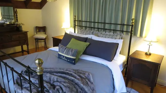 Cambridge Cottages Bed and Breakfast | Victoria - Melbourne (ve civarı) - Olinda