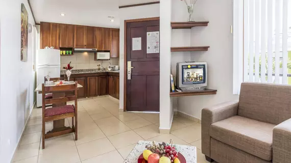 Hotel Suites Cristina | Alajuela (ili) - San Jose (ve civarı) - San Jose