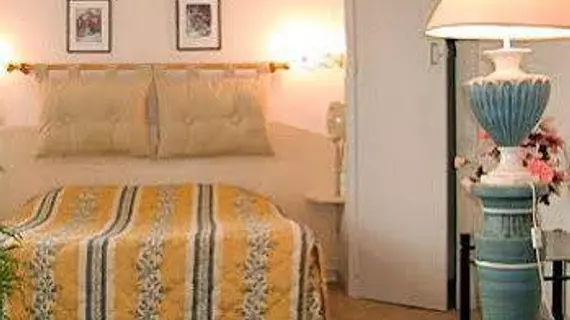 Hotel le Donjon | Occitanie - Herault (bölge) - Beziers (ve civarı) - Agde