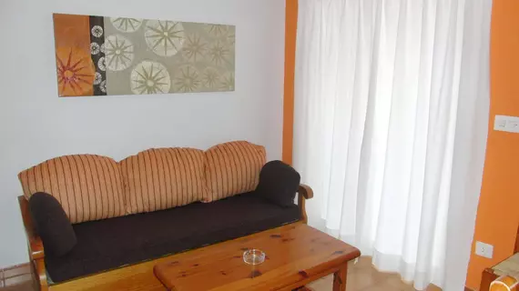 Apartamentos Serviden Montgo La Sella | Valencia Bölgesi - Alicante (vilayet) - La Marina Alta - Pedreguer