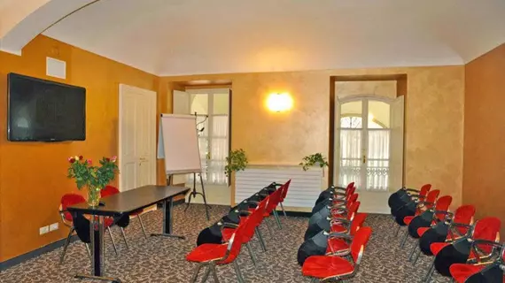 Hotel Roma e Rocca Cavour | Piedmont - Turin (ve civarı) - Turin - Tarihi Merkezi