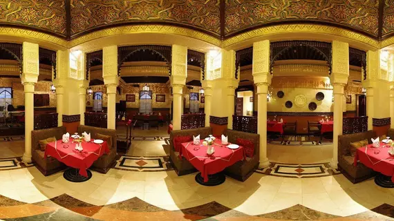 Delmon International Hotel | Manama - Manama Center