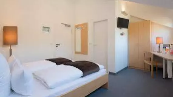 Hotel Morgenland | Berlin (ve civarı) - Steglitz-Zehlendorf - Lichterfelde