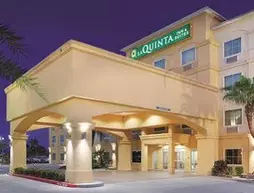 La Quinta Inn & Suites Houston Channelview | Teksas - Houston (ve civarı) - Houston