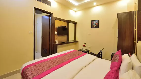 Hotel Aman International | Batı Delhi - Ulusal Eyalet Başkenti Delhi - Delhi (ve civarı) - Yeni Delhi - Paharganj