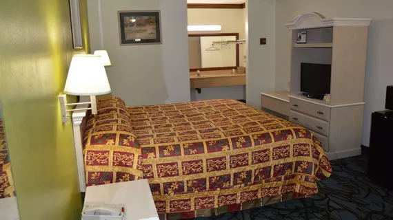 Economy Inn Cuyahoga Falls | Ohio - Summit İlçesi - Akron (ve civarı) - Cuyahoga Falls