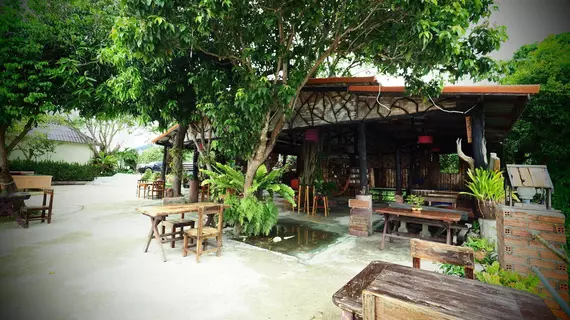 Lanta Topview Resort Sunset Bar Restaurant | Krabi İli - Ko Lanta