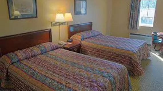 Econo Lodge Brunswick | Georgia - Brunswick (ve civarı) - Brunswick