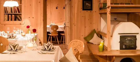 Hotel Luna Mondschein | Trentino-Alto Adige - Güney Tirol (il) - Ortisei