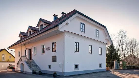 B&B Dvor Tacen | Ljubljana (ve civarı)