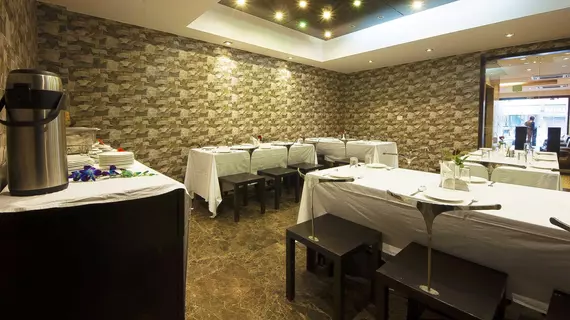 Hotel Good Palace | Batı Delhi - Ulusal Eyalet Başkenti Delhi - Delhi (ve civarı) - Yeni Delhi - Karol Bagh